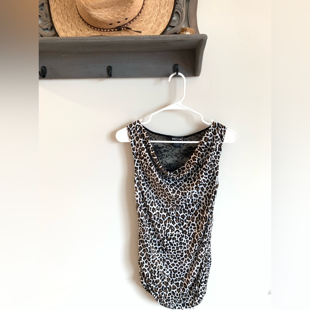 NWOT Leopard Top with Black Lace Back by Wetseal